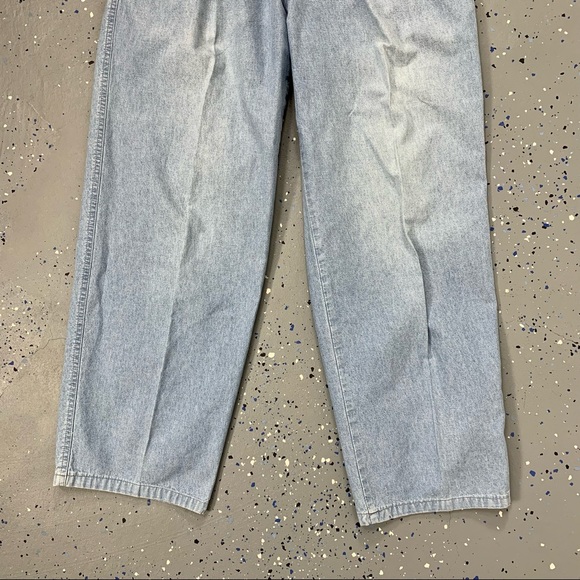 Vintage 80s Light Blue Pleated Trouser Jeans High Waist Crop Leg Distressed 12 - Picture 3 of 11